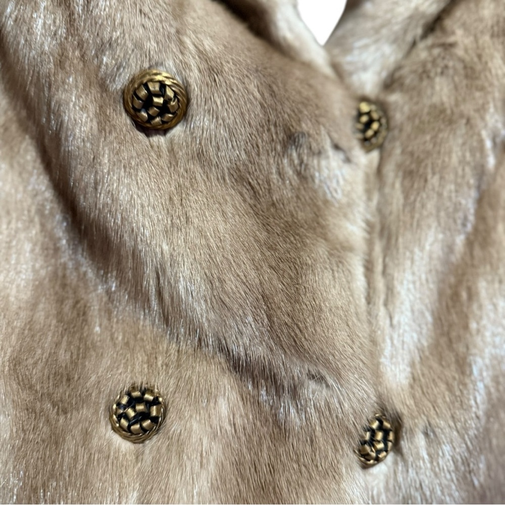 Vintage Elsa Schiaparelli Mink Brown coat - Picture 2 of 5